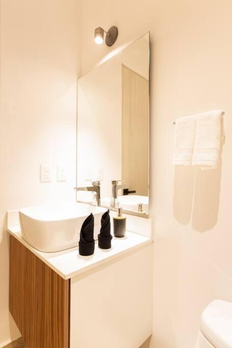 Apartment New! Luxury With Plunge Pool & Theater *